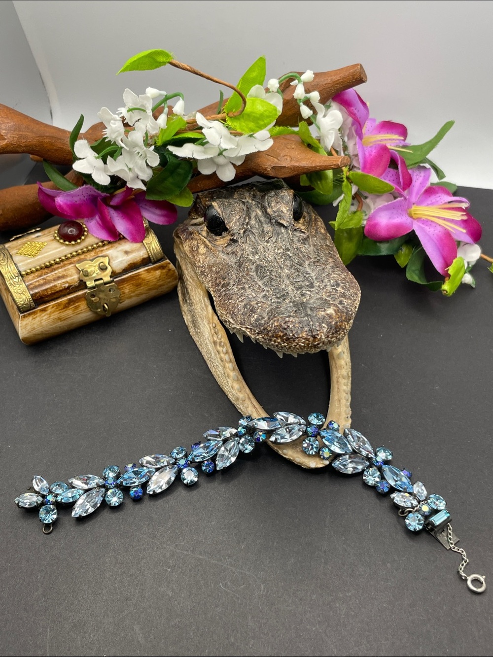 Regency shades of blue bracelet vintage